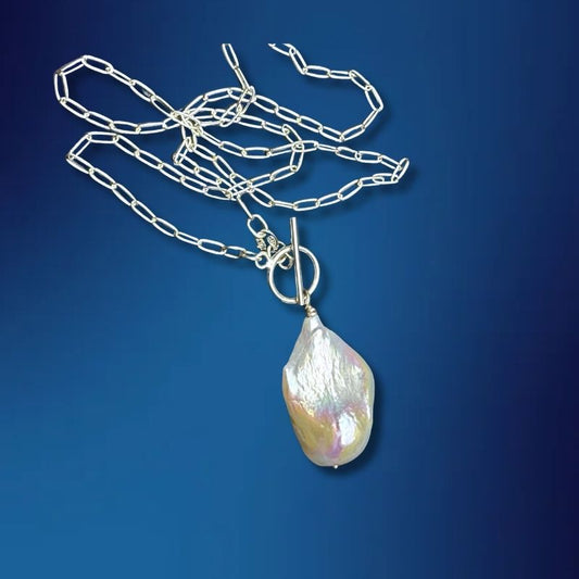 Stunning Baroque Freshwater Pearl on Toggle Chain