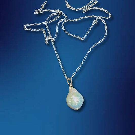 Baroque Freshwater Pearl on Toggle Chain
