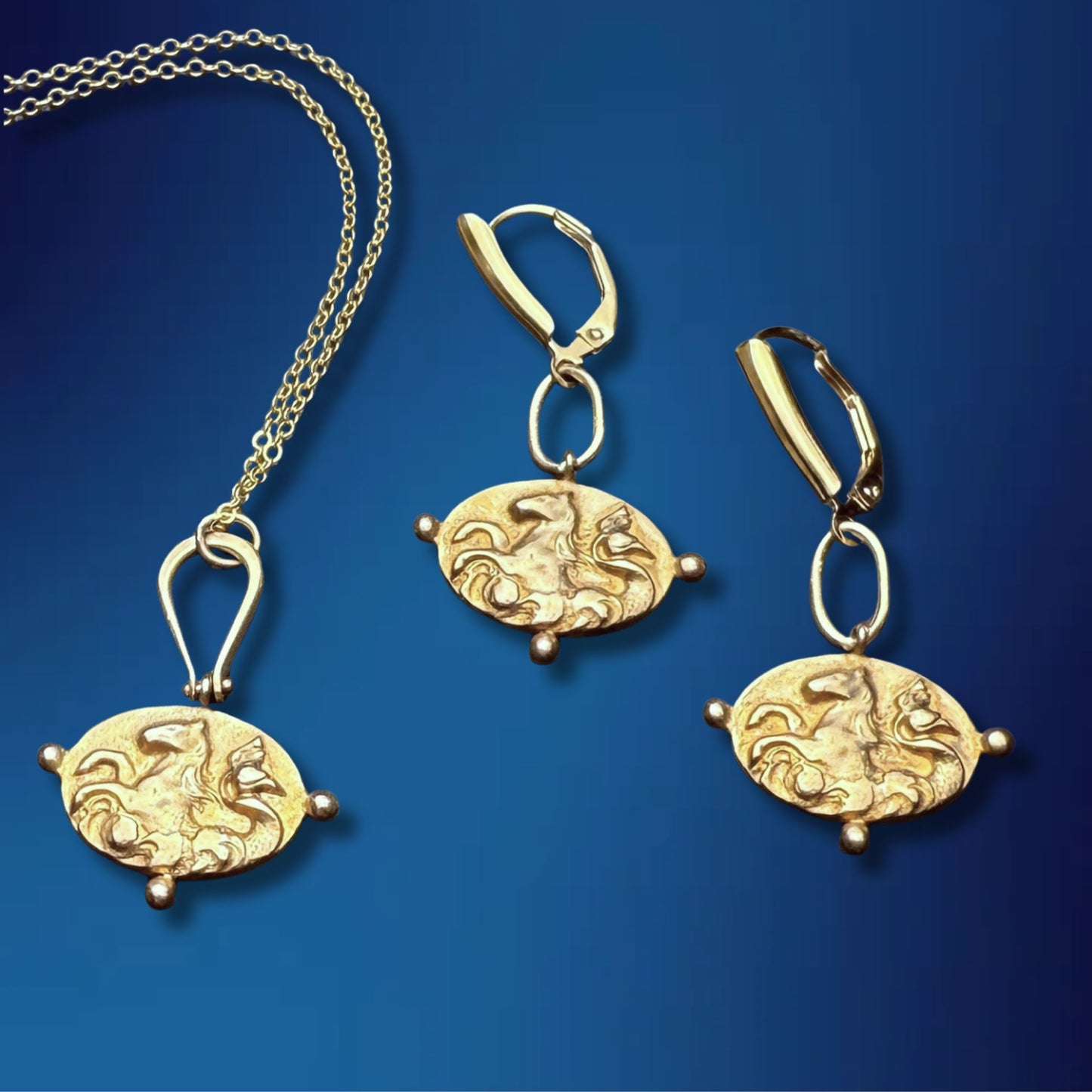 Hippocampus Necklace