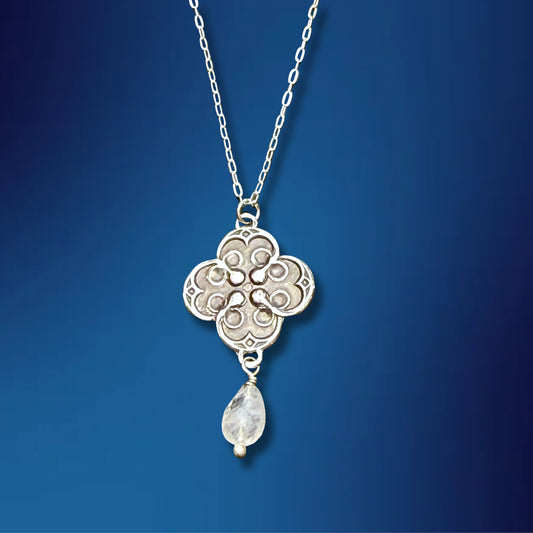 Flourished Quatrefoil Necklace