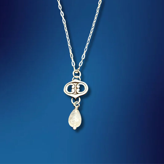 Small Link w/ Moonstone Necklace